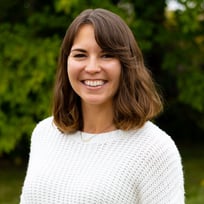 Katy-Outdoor-Headshot